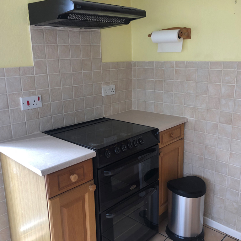 Cooker and Tiling